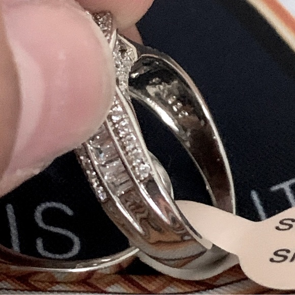 🛍️NEW🛍️WEDDING BAND SET IN STERLING SILVER (NFT) - Picture 7 of 9